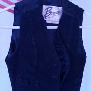 Bermans Ladies Black Leather Vest...